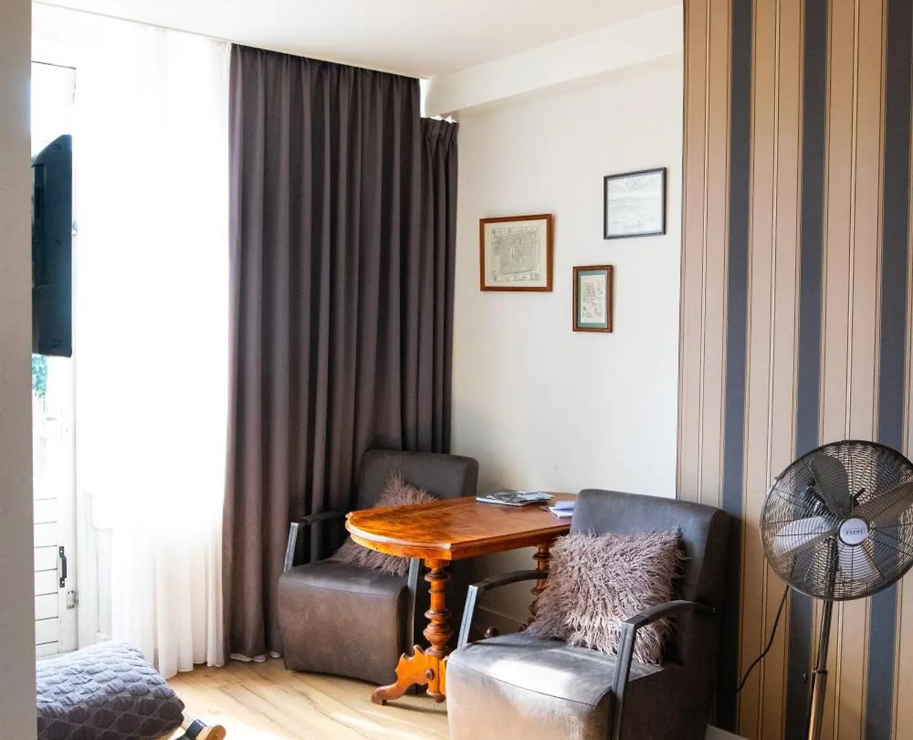 **  Cafe 'T Vonderke Bed & Breakfast Eindhoven Netherlands