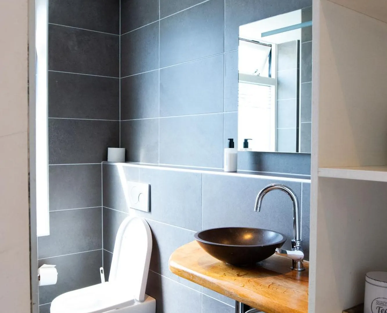 Cafe 'T Vonderke Bed & Breakfast Eindhoven